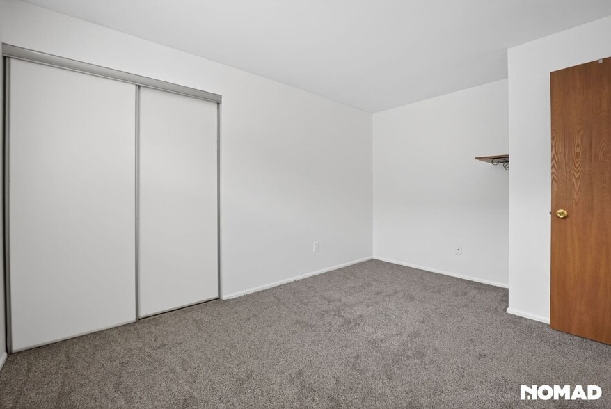 Building Photo - 5082 E 112th Pl