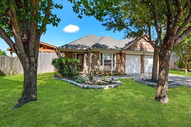 Building Photo - 28139 Canyon Wren Dr