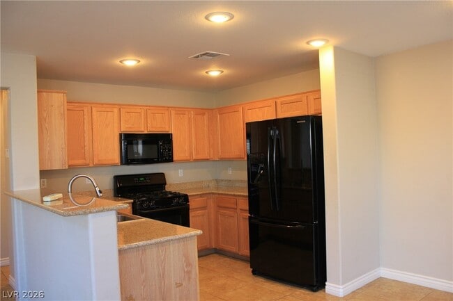 Building Photo - 1133 Claire Rose Ave