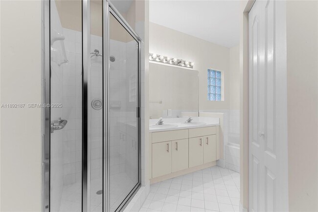 Building Photo - 9934 NW 30th St