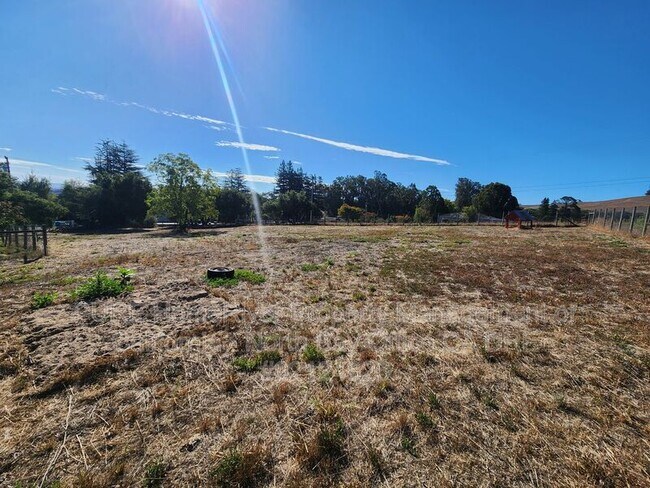Building Photo - 3191 Eastman Ln