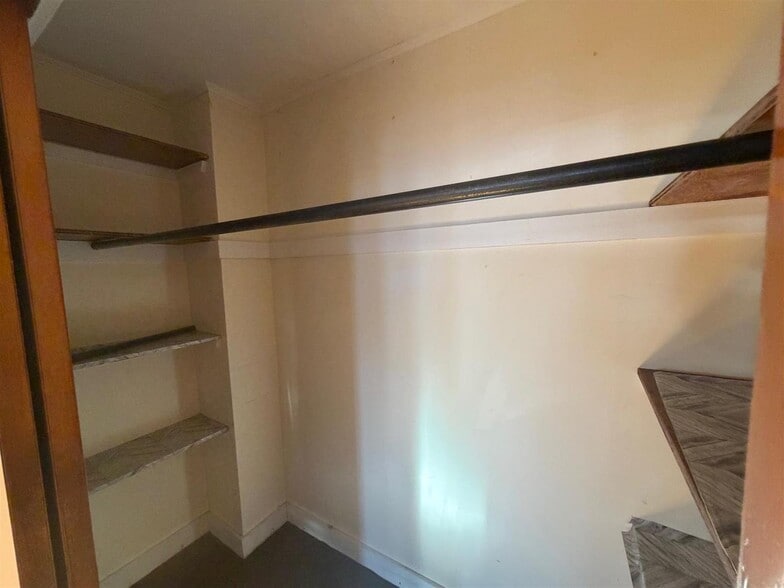 Building Photo - 23 Ashland St