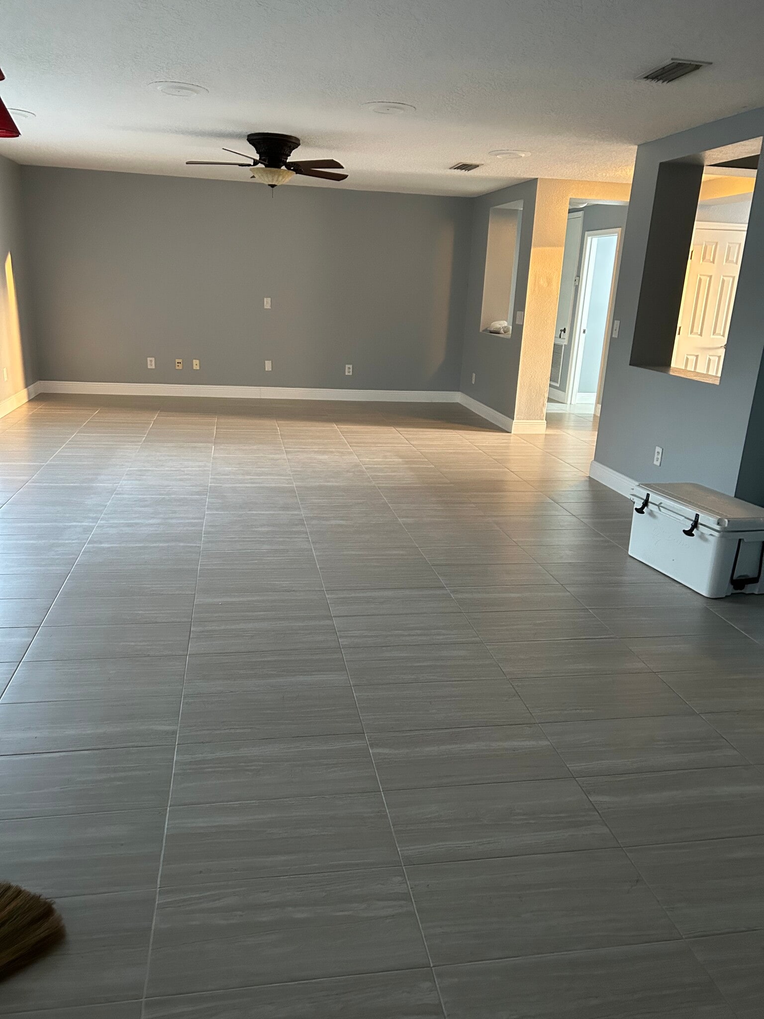 Building Photo - 2154 W Firwood Dr