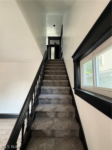 Building Photo - 70 Wise St