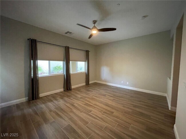 Building Photo - 3183 Palazzo Reale Ave
