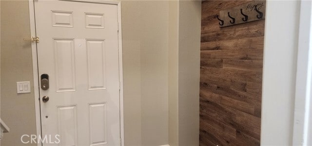 Building Photo - 15863 Birdfeeder Ln