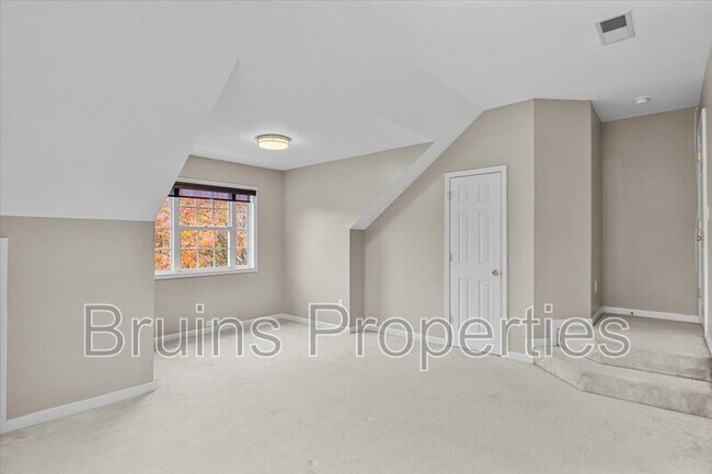 Building Photo - 1835 Morgans Mill Way