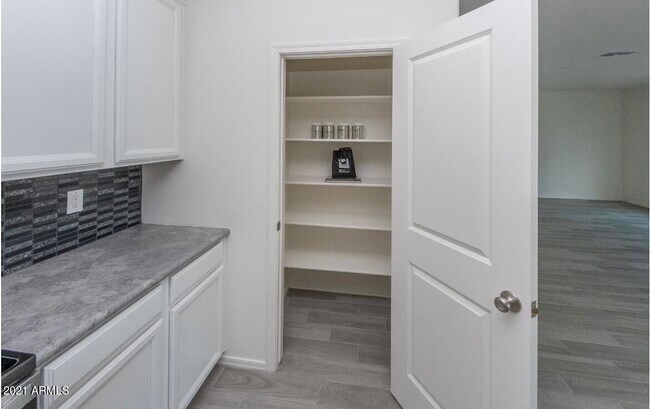 Building Photo - 7251 N 125th Dr