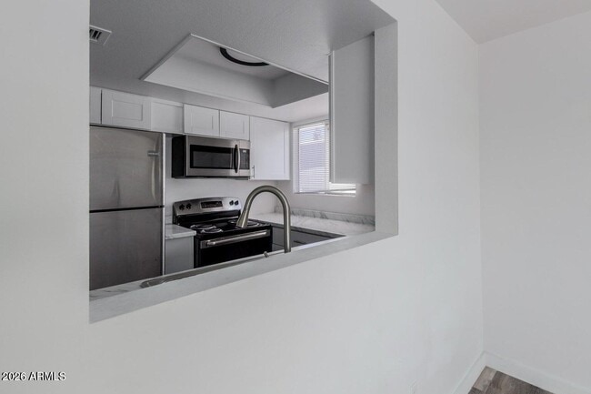 Building Photo - 6629 N 27th Ave