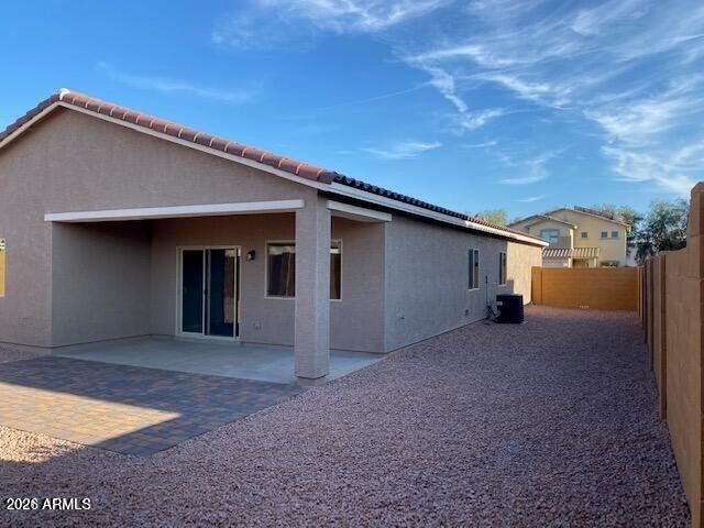 Building Photo - 976 E White Wing Dr