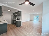 Building Photo - 1307 S Ogden Dr