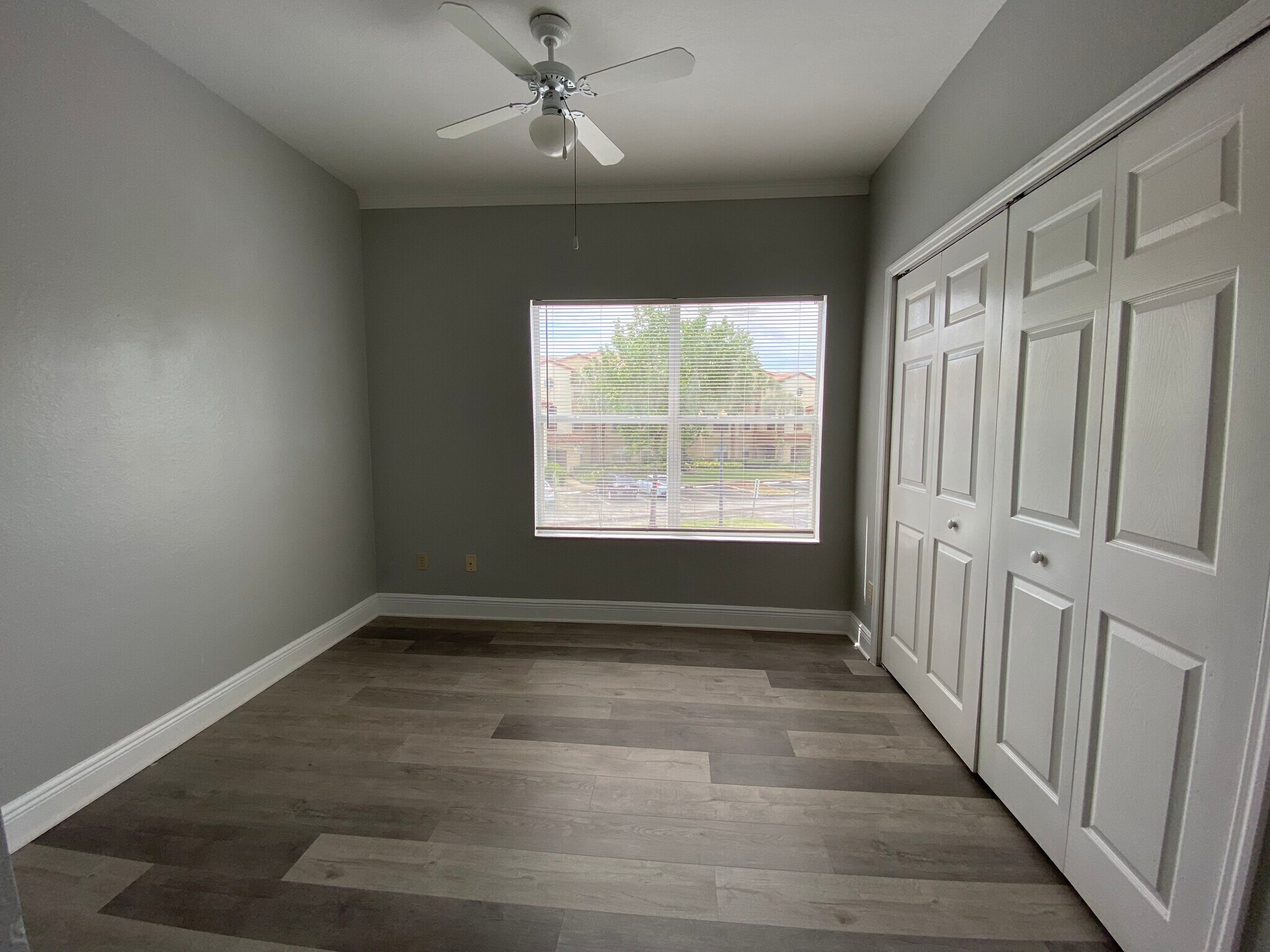 Building Photo - 823 Camargo Way