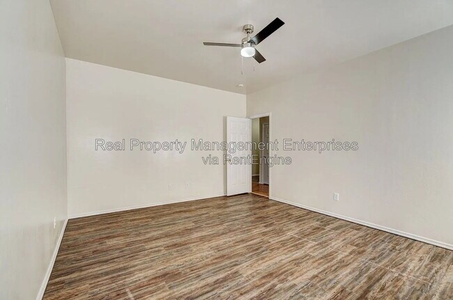 Building Photo - 1921 NW 173rd St