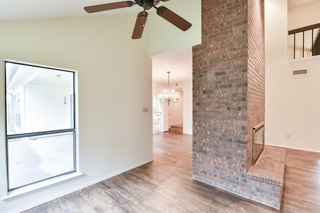 Building Photo - 3604 Lake Champlain Dr