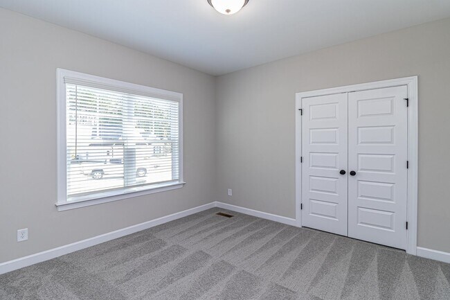 Building Photo - 3 Bed/2 Bath Home - New Construction in Sm...