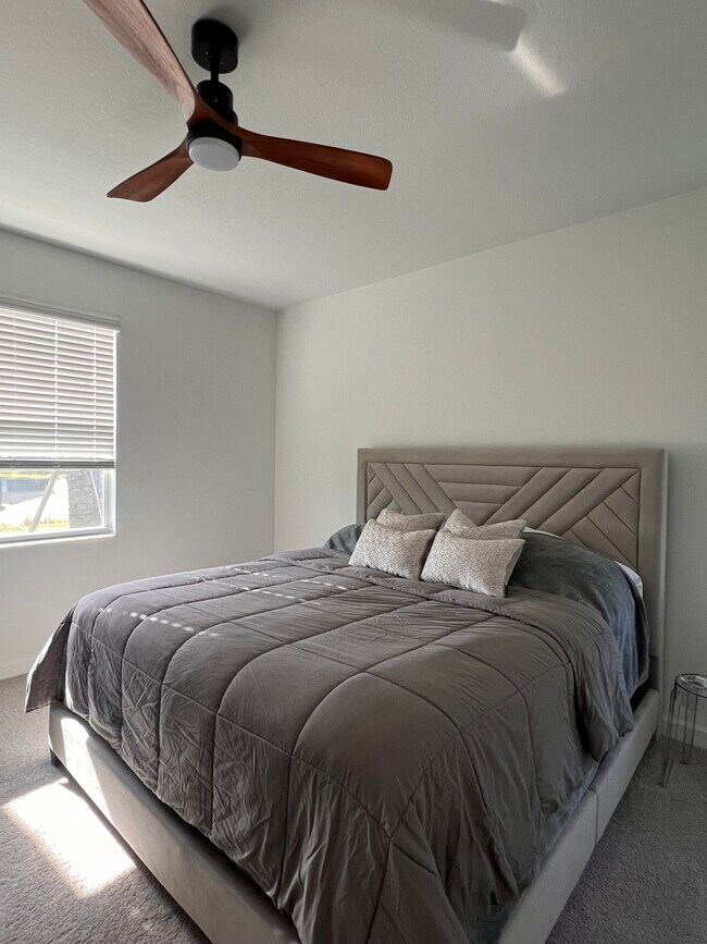 Building Photo - 15042 White Pearl Rd