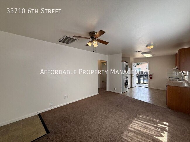 Building Photo - 33710 6th St