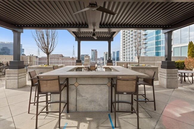 Building Photo - 855 Peachtree St NE