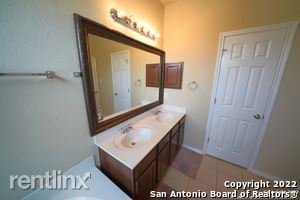 Building Photo - 3 br, 2 bath House - 772 Eagles Gln