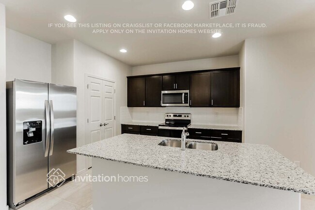 Building Photo - 25210 W Romley Rd