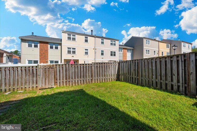 Building Photo - 6309 Arwen Ct
