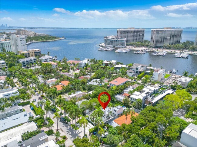 Building Photo - 1826 Fairhaven Pl