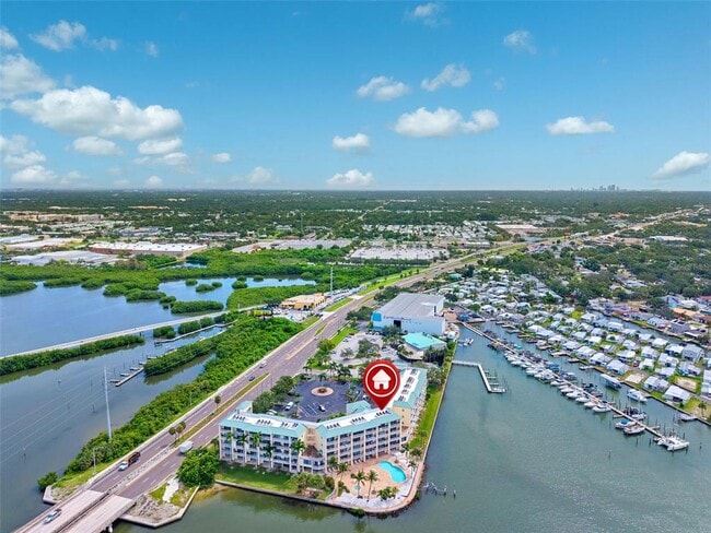 Building Photo - 8800 Bay Pines Blvd