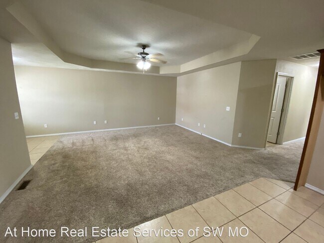 Building Photo - 3 br, 2 bath House - 3124 W Golden Valley