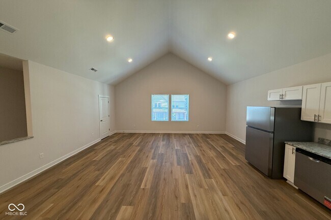 Building Photo - 401 N Walcott St