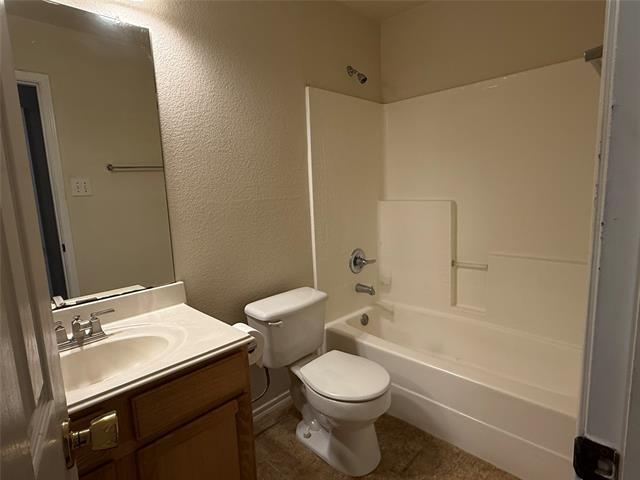 Building Photo - 2705 Frontier Ln