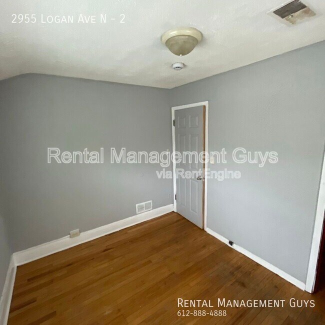 Building Photo - 2955 N Logan Ave