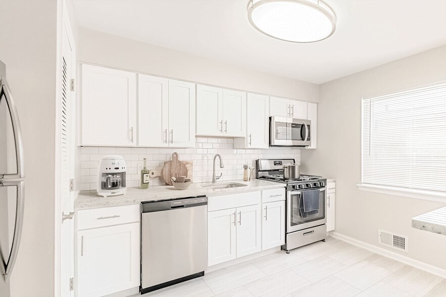 Eagle Rock Apartments at North Plainfield 375 North Dr North