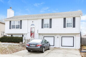 Building Photo - 3026 SW Shadow Brook Dr