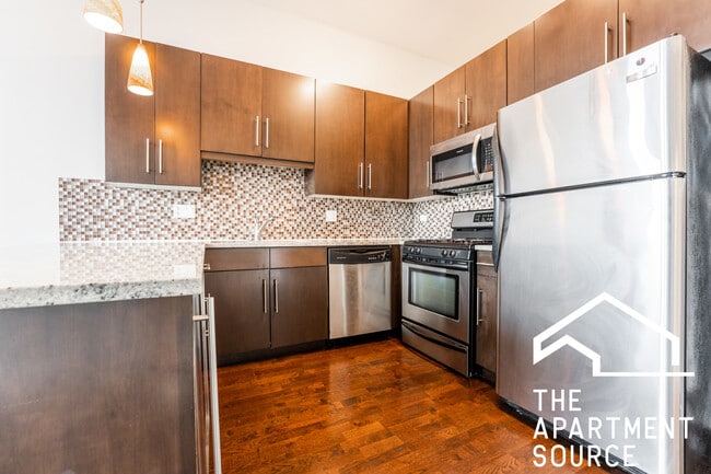 Building Photo - 1464 S Michigan Ave