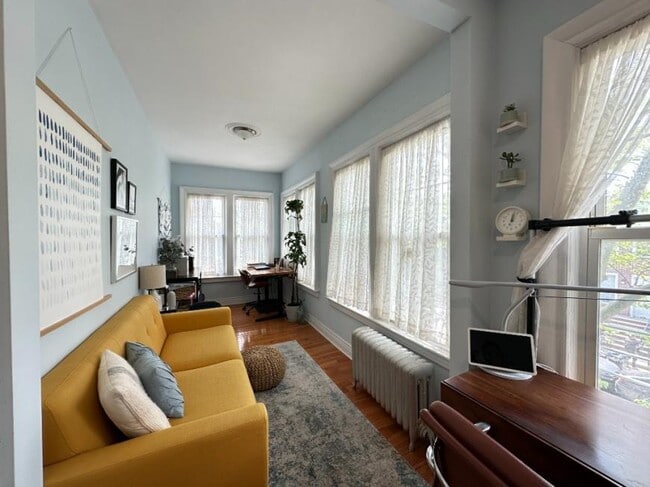 Building Photo - 4 bedroom in BROOKLYN NY 11218
