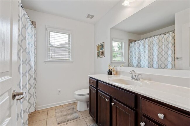 Building Photo - 308 Liberty Dr