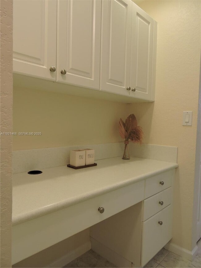 Building Photo - 18744 SW 28th Ct