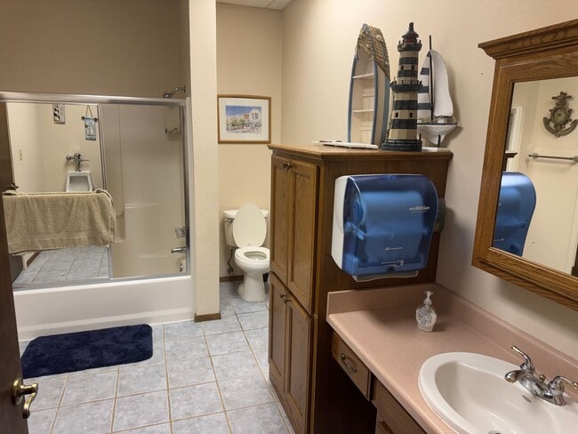 Building Photo - Getaway in the woods - Winnsboro