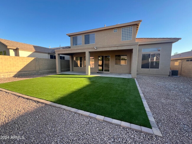 Building Photo - 3550 W Magellan Dr