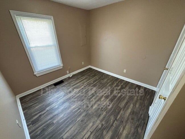 Building Photo - 2030 Pater Ave