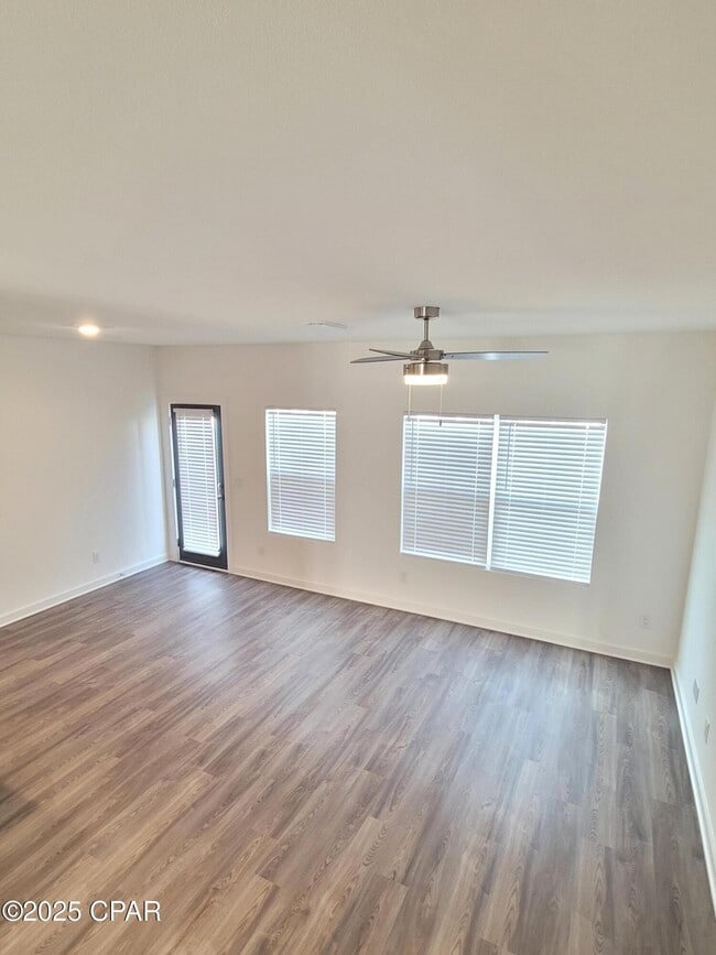 Building Photo - 5893 Tyndall Pkwy