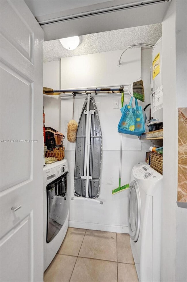 Building Photo - 22322 Pineapple Walk Dr