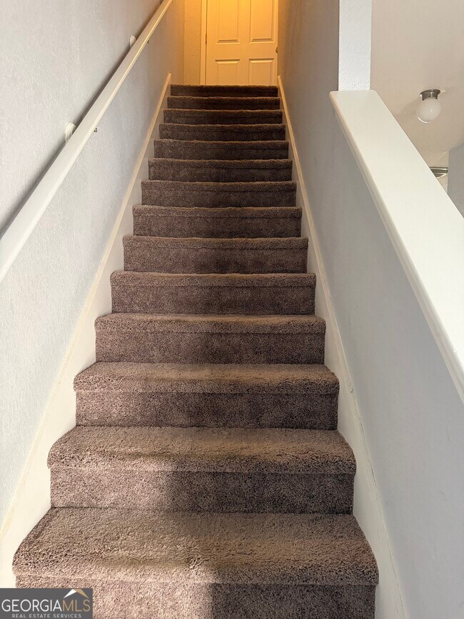 Building Photo - 2807 Snapfinger Manor