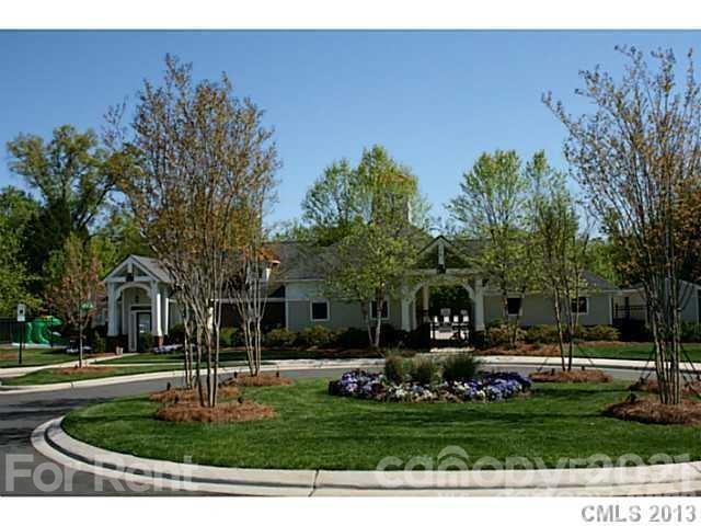 Building Photo - 10938 Sedgemoor Ln