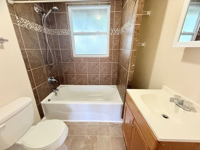 Building Photo - Beautifully Remodeled 3-Bedroom Home