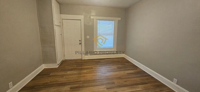 Building Photo - 3329-3331 Boulevard Place