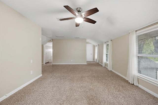 Building Photo - 401 N Bailey Ave