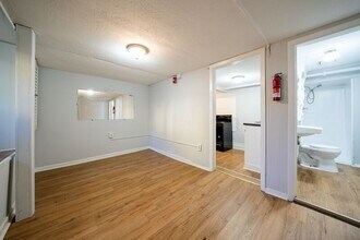 Building Photo - 706 Chickamauga Ave