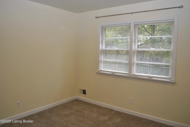 Building Photo - 12011 Brookmoor Dr