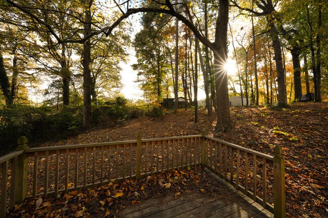 Building Photo - 1410 Beth St NW